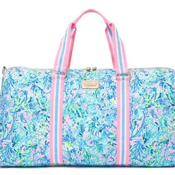Lilly Pulitzer Vibrant Floral Travel Bag - Picture 11 of 11